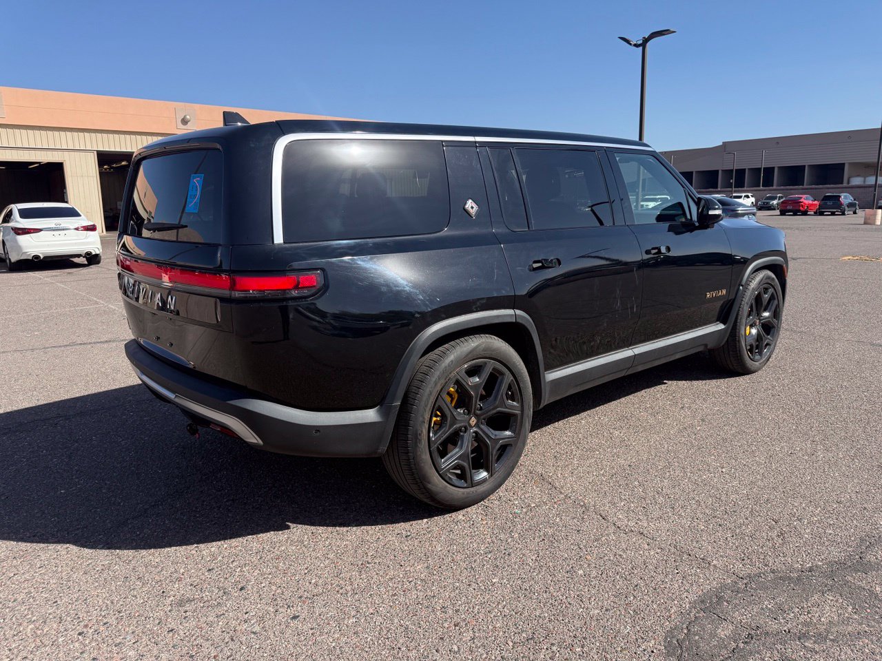Used 2023 Rivian R1S Adventure Quad Motor Large Pack SUV