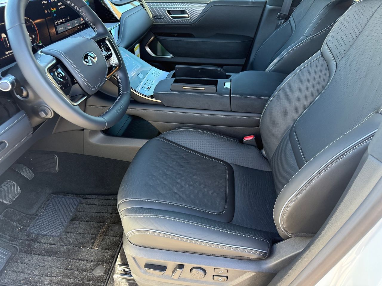 2026 INFINITI QX80 Autograph - Photo 12