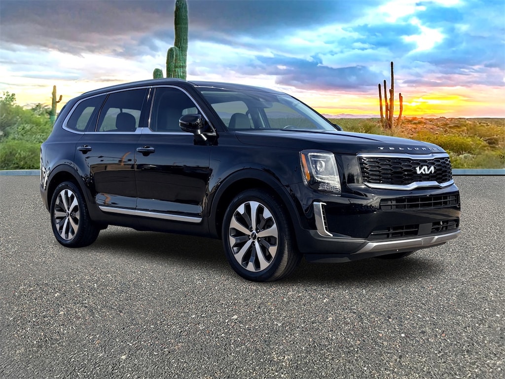 Used 2022 Kia Telluride S SUV