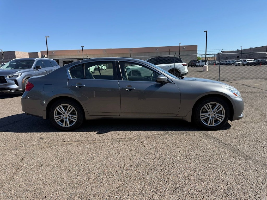 Used 2013 INFINITI G37x X Sedan