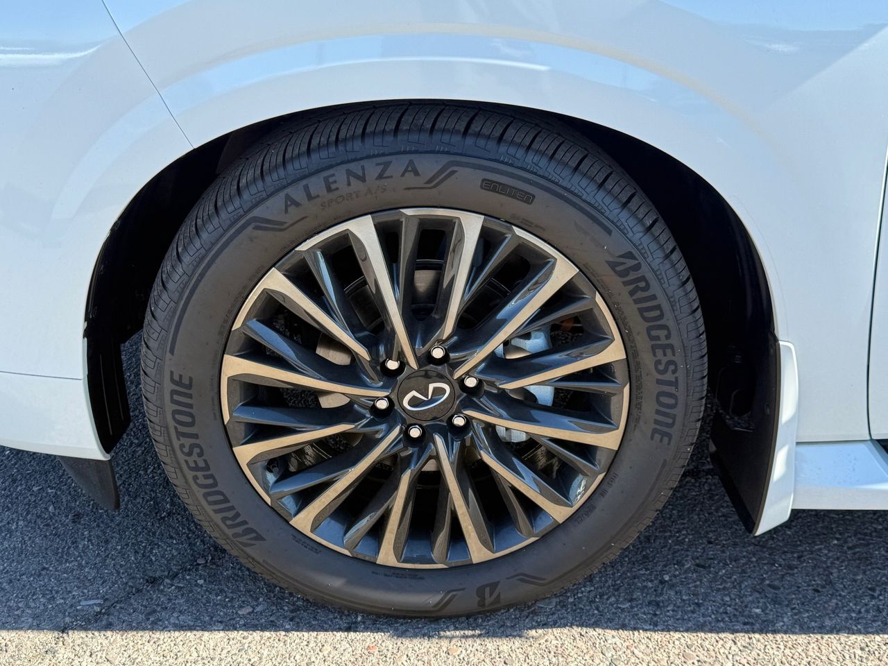 2026 INFINITI QX80 Autograph - Photo 10