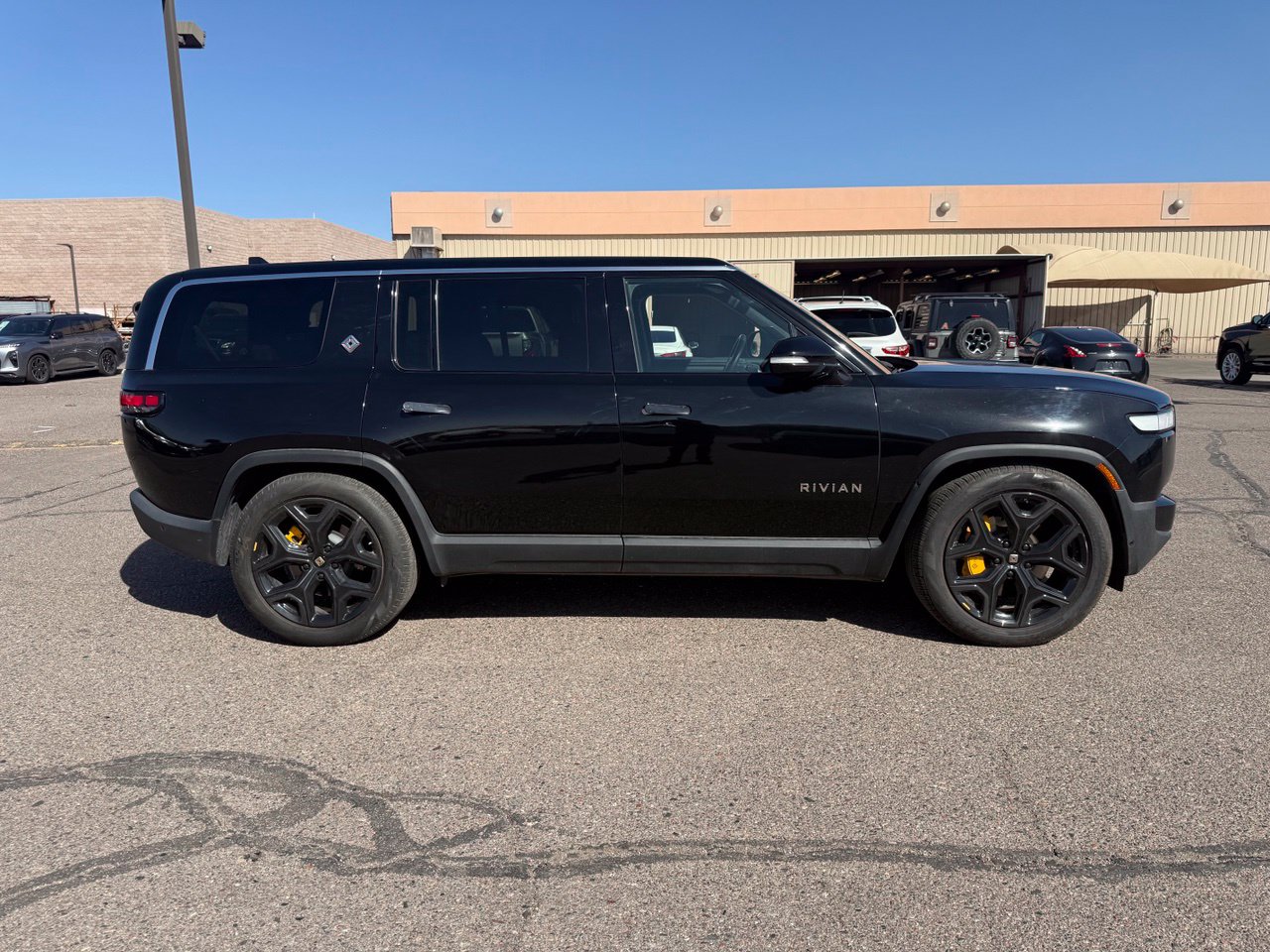 Used 2023 Rivian R1S Adventure Quad Motor Large Pack SUV