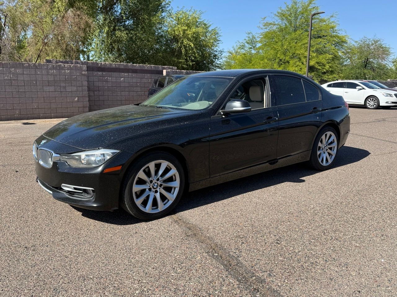 2013 BMW 3 Series's photo