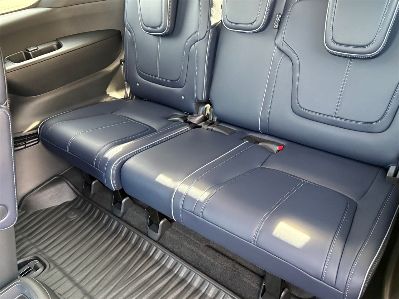 2026 INFINITI QX80 Sport - Photo 18