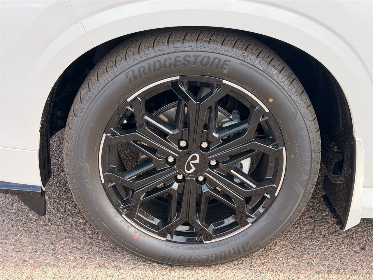 2026 INFINITI QX80 Sport - Photo 10