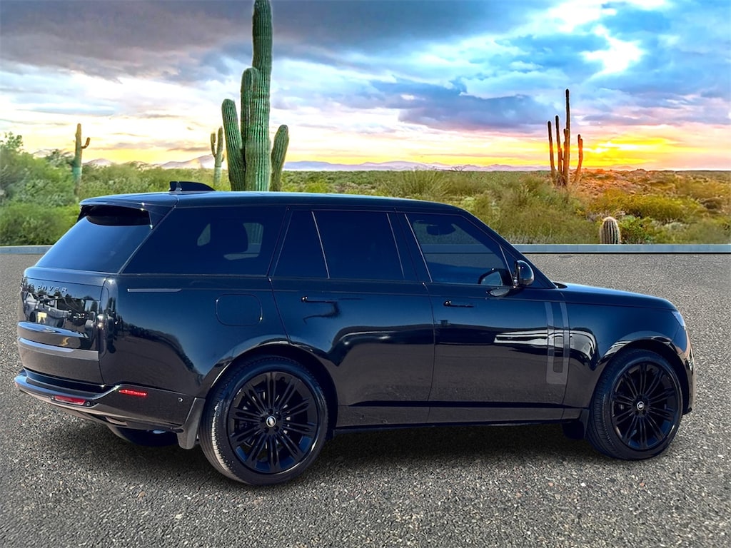 Used 2025 Land Rover Range Rover SE SUV