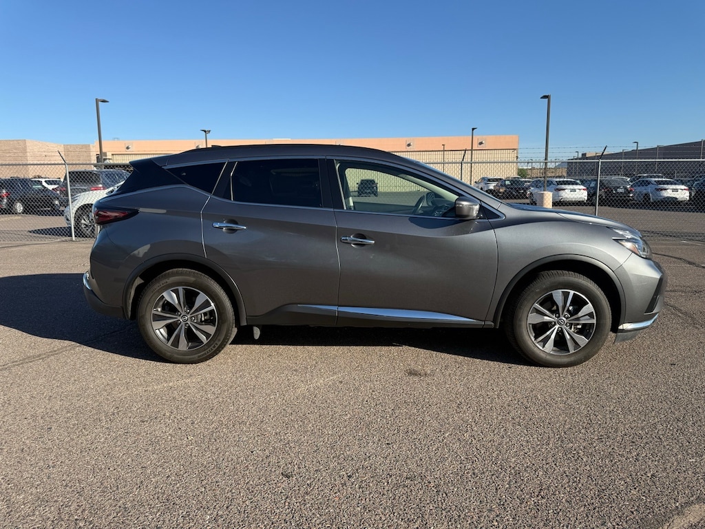 Used 2023 Nissan Murano SV SUV