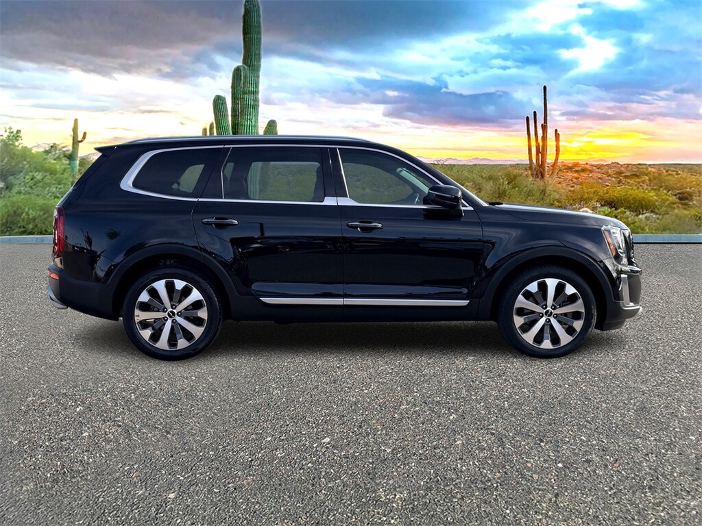 Used 2022 Kia Telluride S SUV