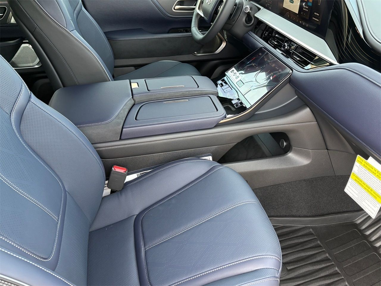 2026 INFINITI QX80 Sport - Photo 12