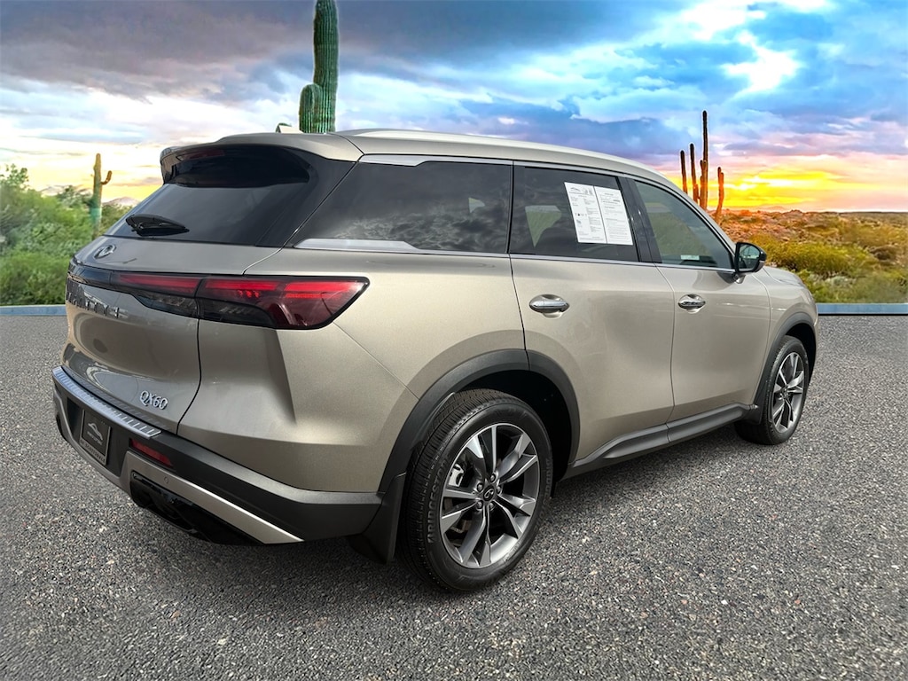 Used 2023 INFINITI QX60 Luxe SUV