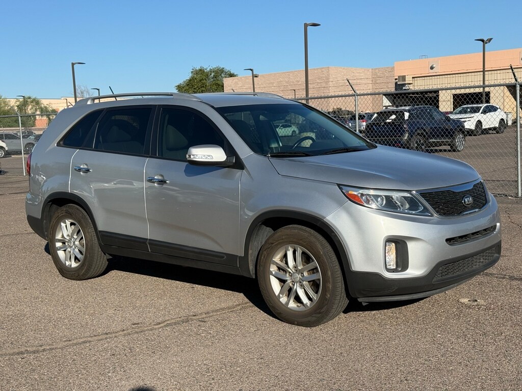 Used 2015 Kia Sorento LX SUV