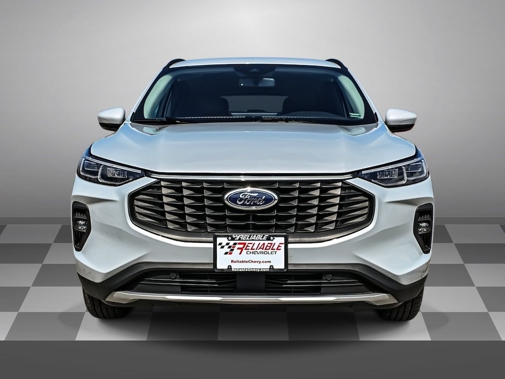 Used 2025 Ford Escape Platinum SUV