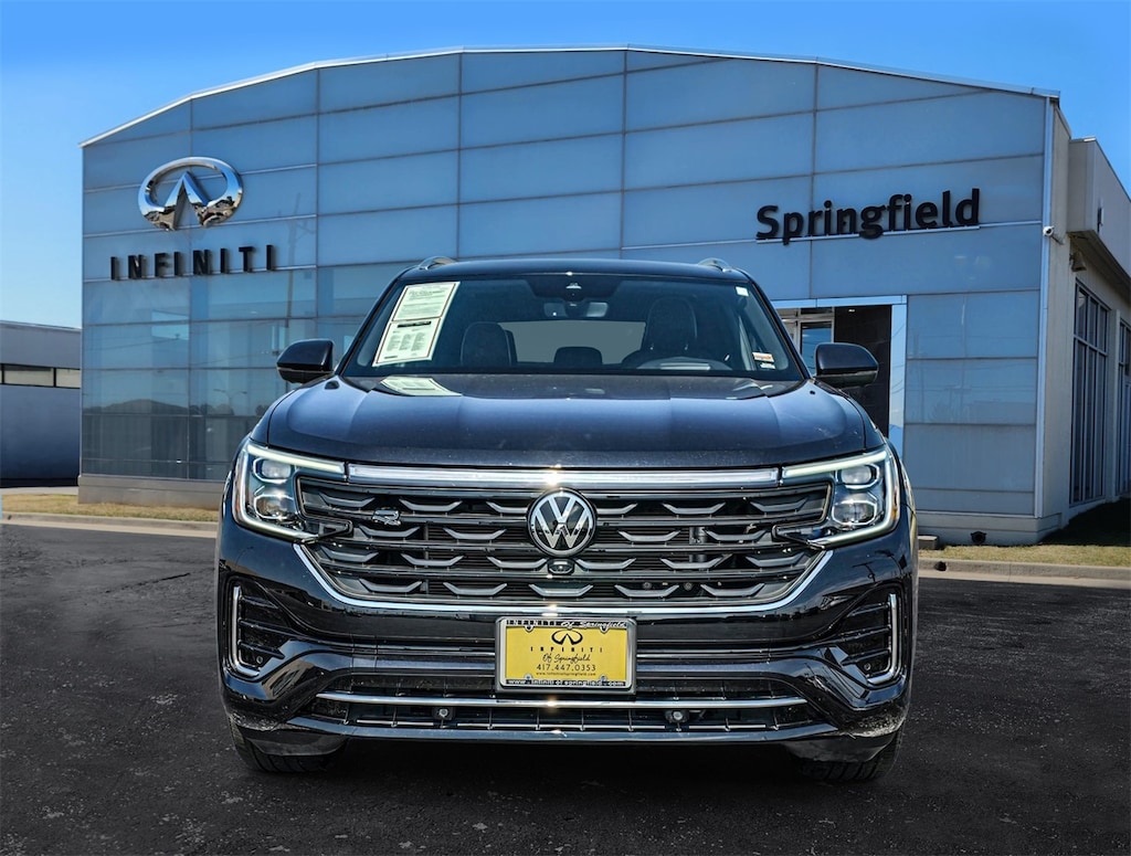 Used 2024 Volkswagen Atlas Cross Sport 2.0T SEL Premium R-Line SUV