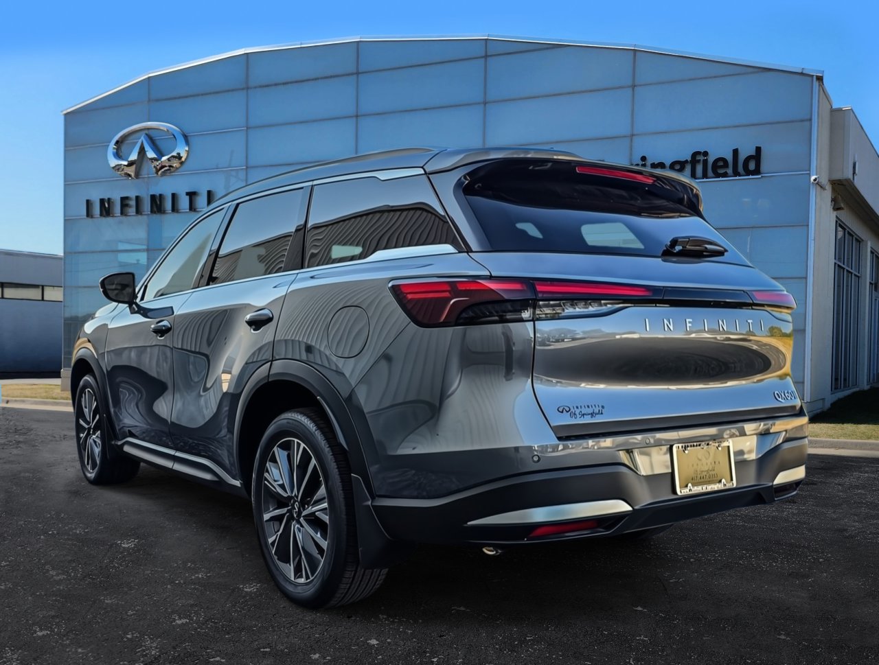 New 2027 INFINITI QX60 LUXE SUV