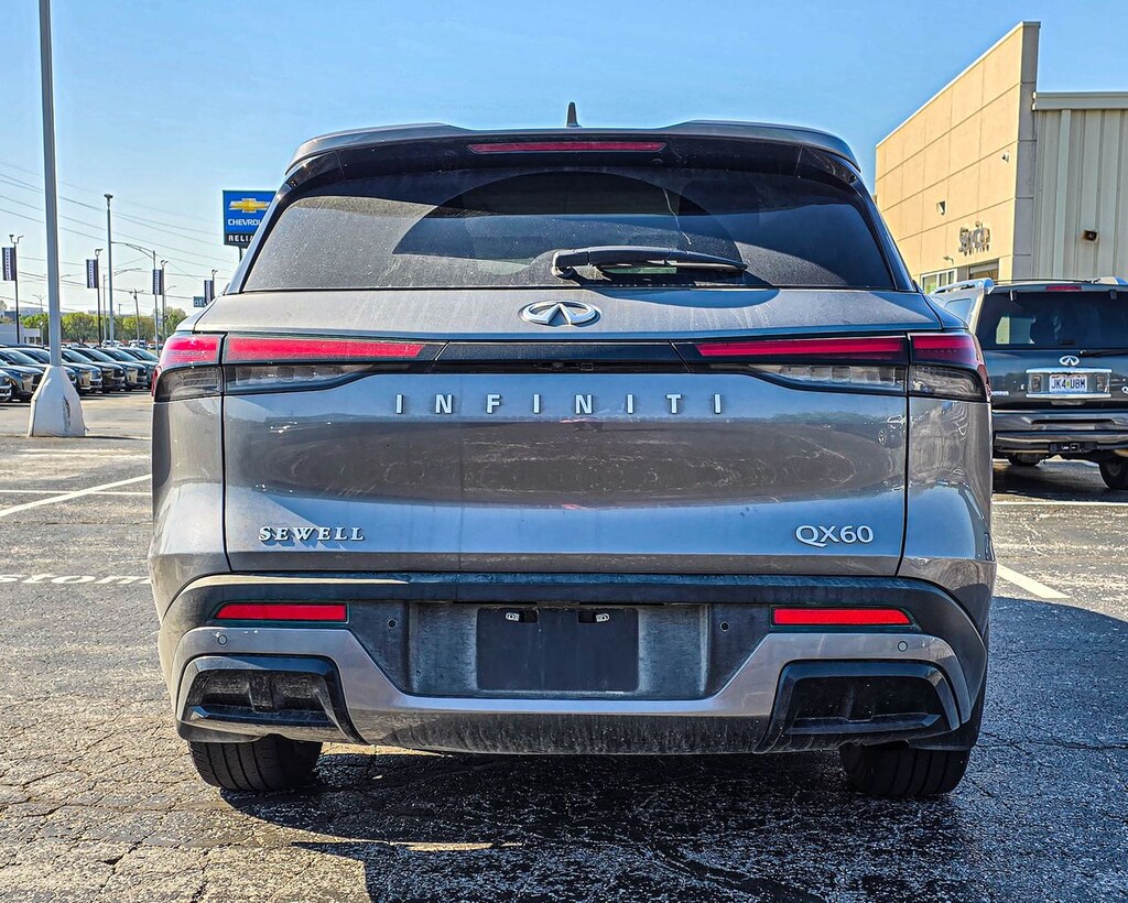 Used 2023 INFINITI QX60 Pure SUV