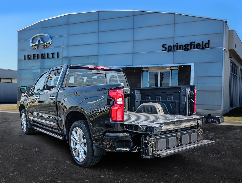 Used 2024 Chevrolet Silverado 1500 High Country Truck Crew Cab