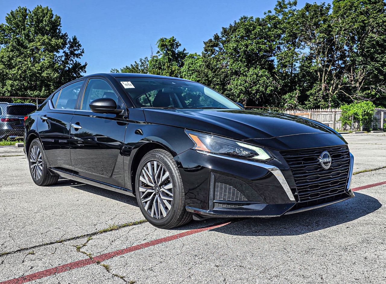 2025 Nissan Altima
