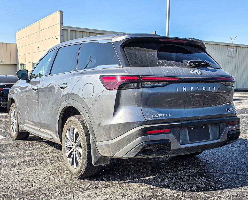 Used 2023 INFINITI QX60 Pure SUV