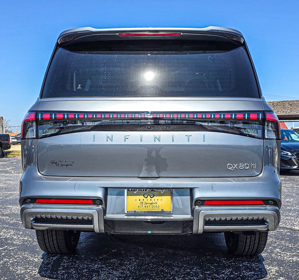 New 2026 INFINITI QX80 LUXE SUV