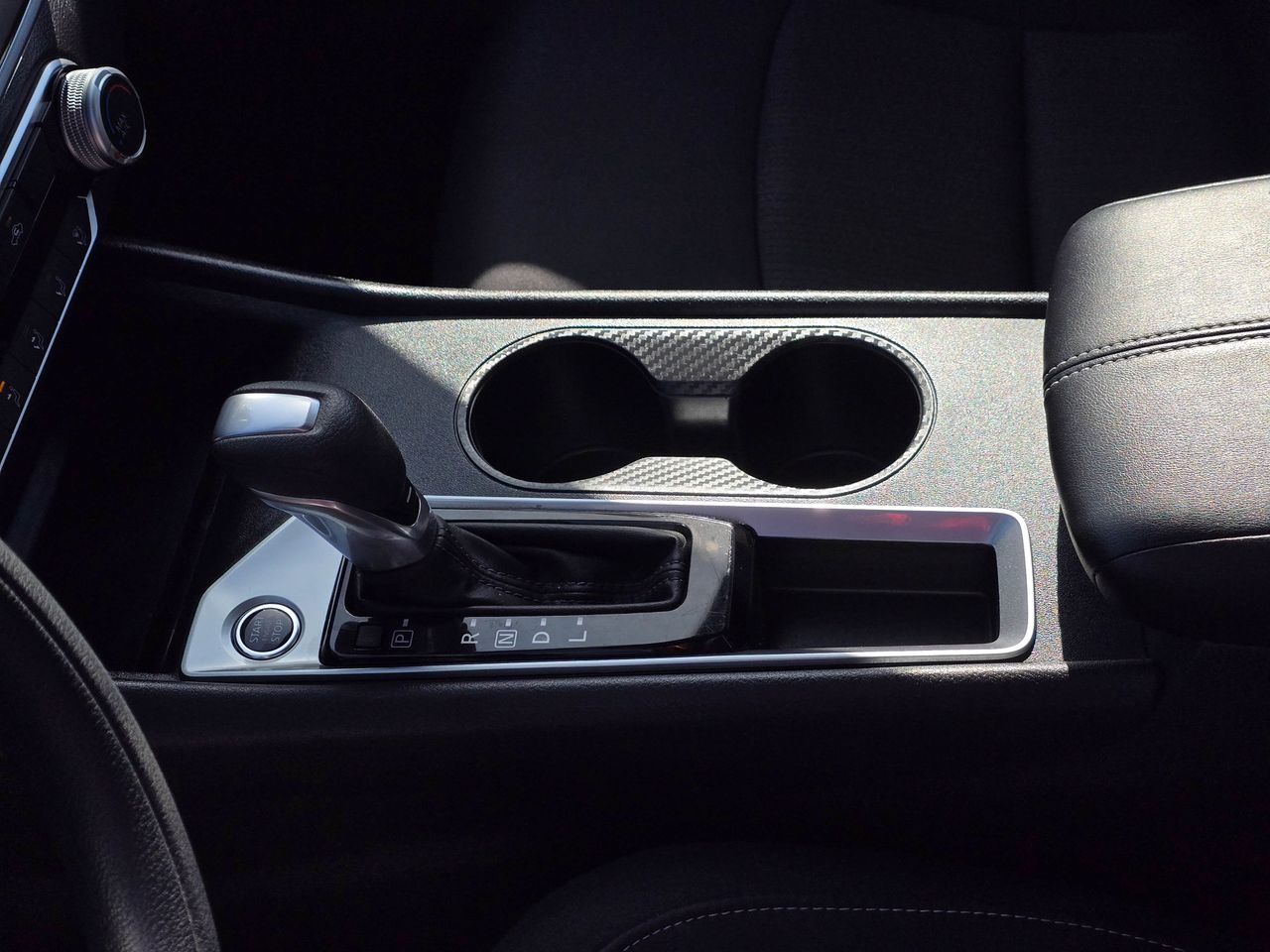 2025 Nissan Altima SV - Photo 13