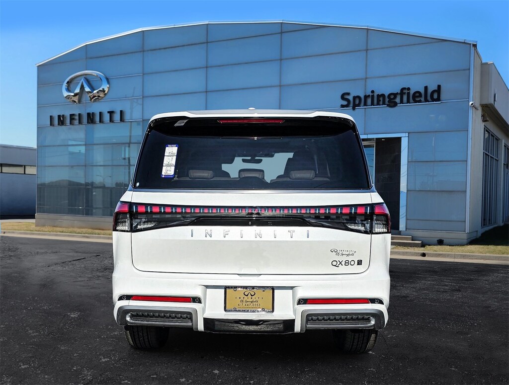 New 2026 INFINITI QX80 LUXE SUV
