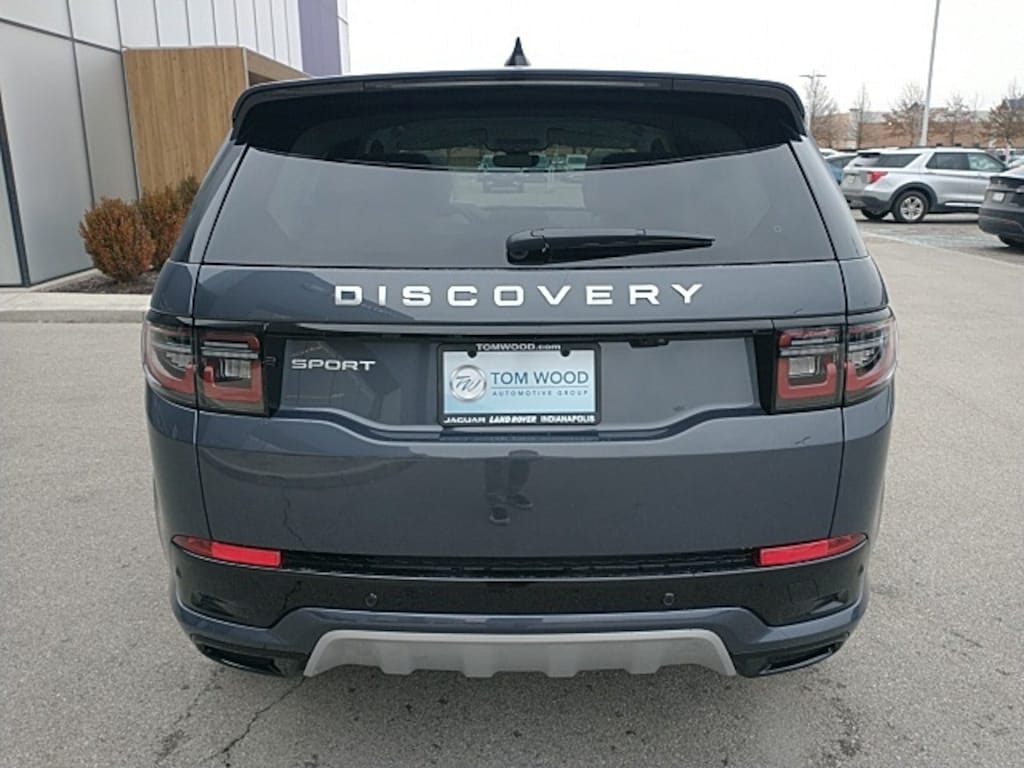New Varesine Blue 2024 Land Rover Discovery Sport S For Sale in Indianapolis IN SALCJ2FX0RH342422