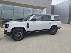 2026 Land Rover Defender 130 X-Dynamic SE SUV