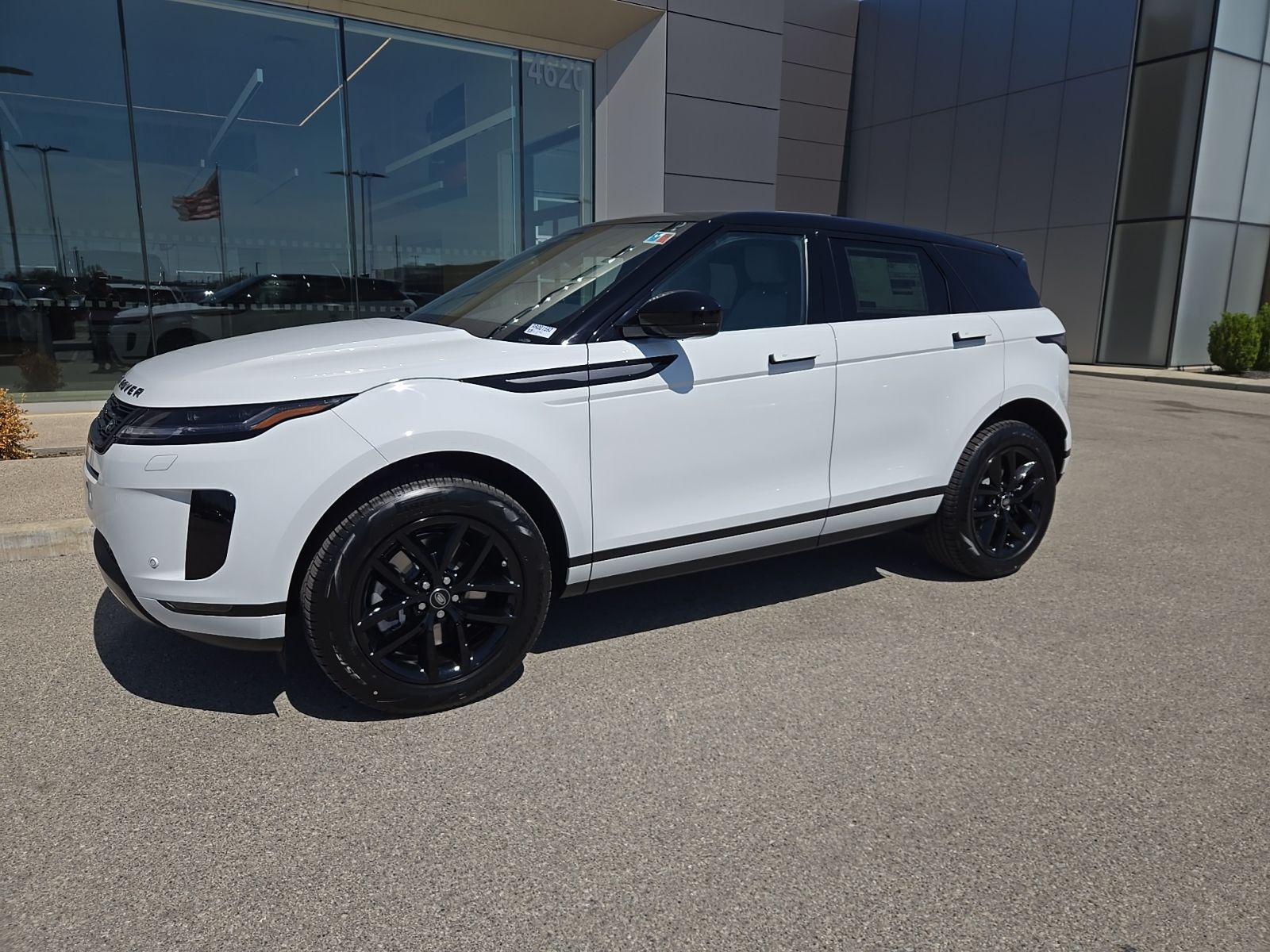 2026 Land Rover Range Rover Evoque S