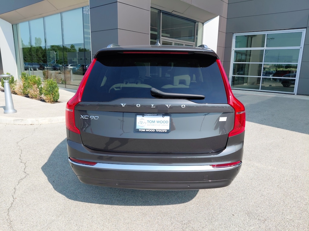 Used 2023 Volvo XC90 Recharge Plug-In Hybrid T8 Plus Bright Theme 7 Passenger SUV