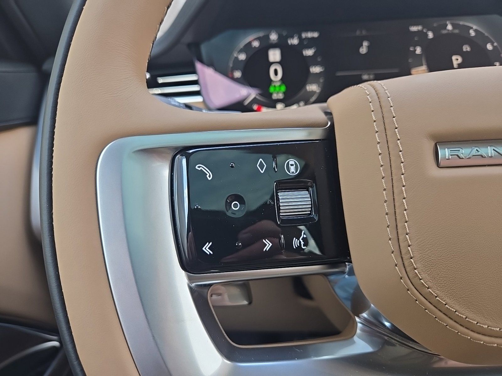 2026 Land Rover Range Rover SE - Photo 42
