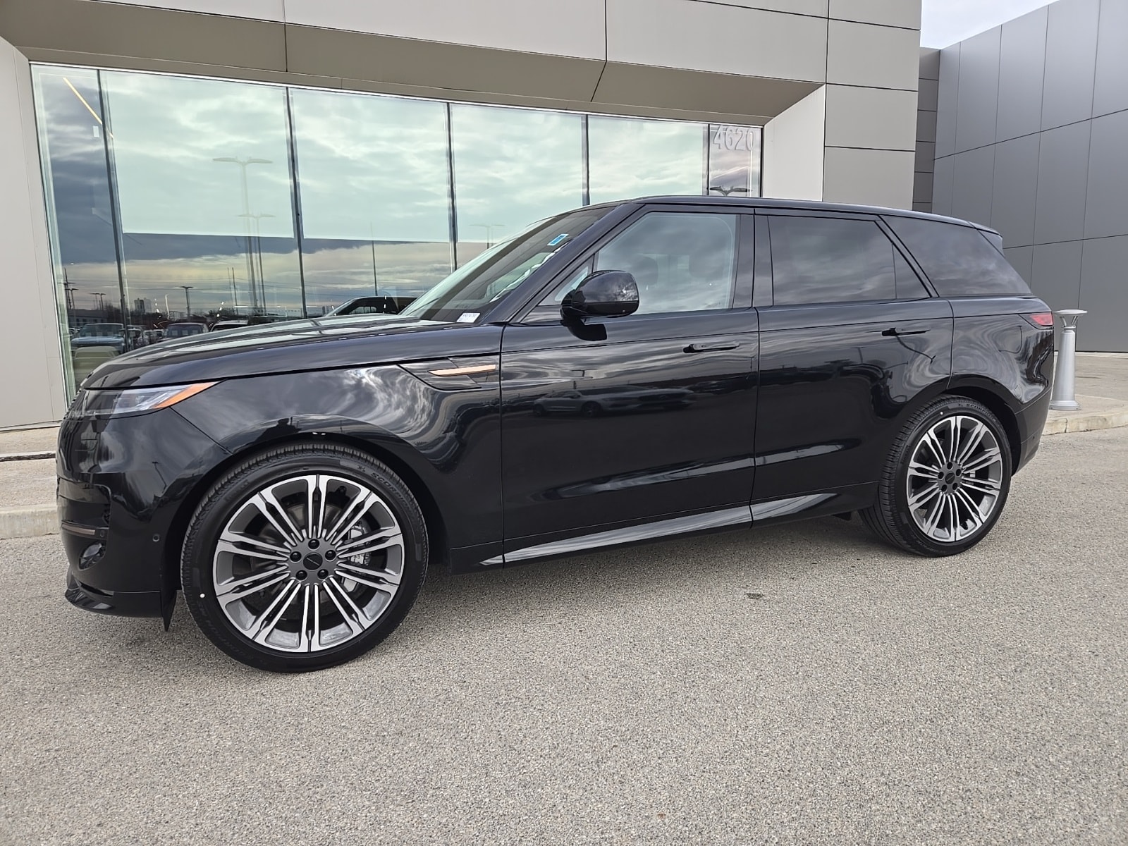 2026 Land Rover Range Rover Sport