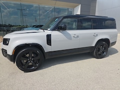 2026 Land Rover Defender 130 400PS X-Dynamic SE SUV