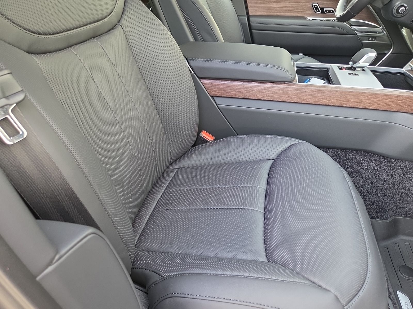 2026 Land Rover Range Rover SE - Photo 19