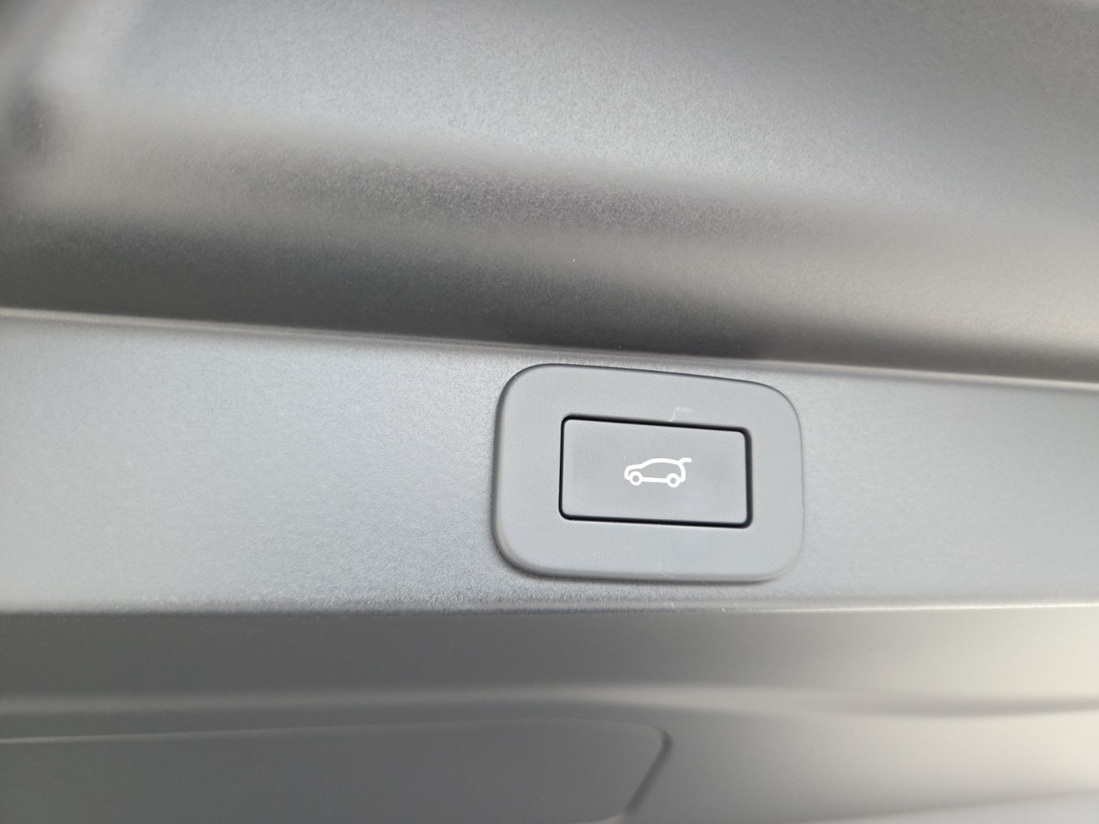 2026 Land Rover Range Rover SE - Photo 11