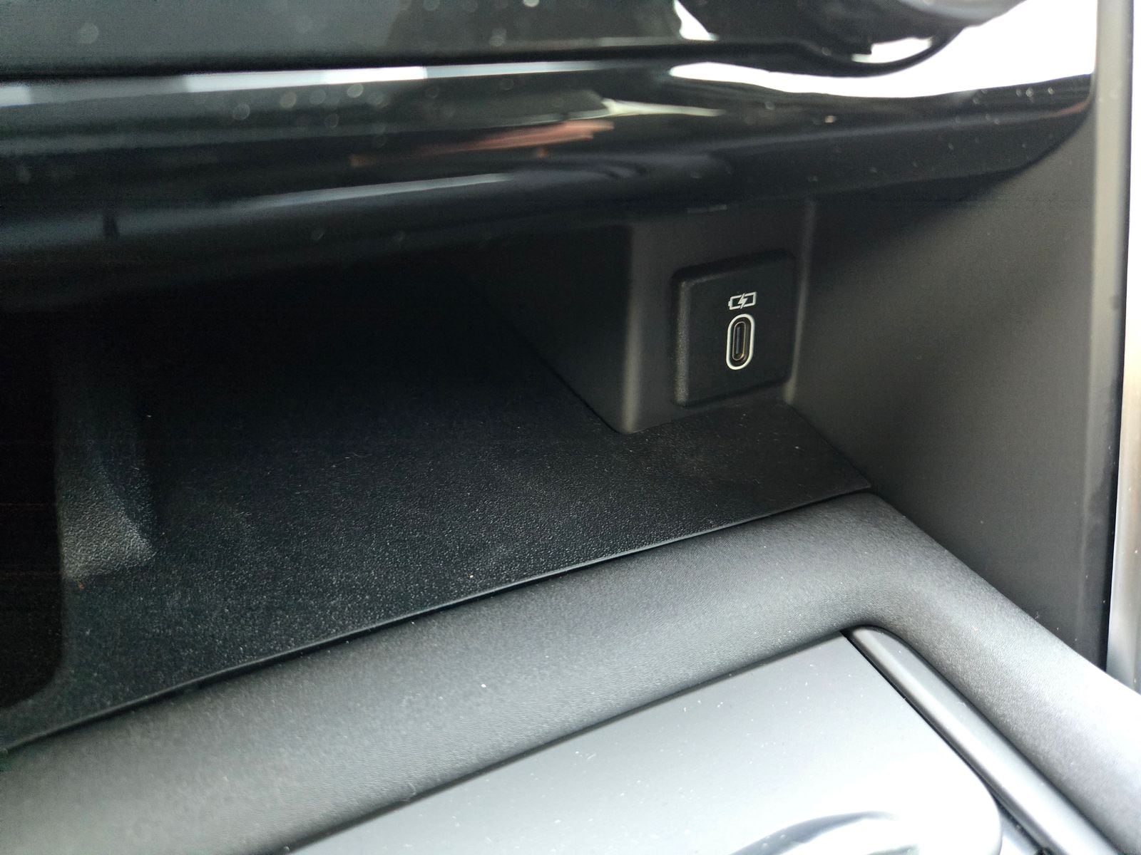 2026 Land Rover Discovery Gemini Edition - Photo 47