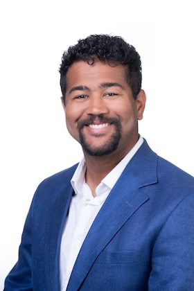 Staff member Evan Browning from 7ad35f264bc7