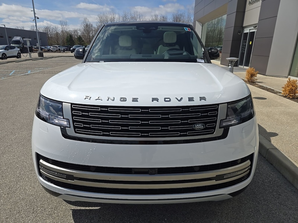 New 2026 Land Rover Range Rover SE 7 Seats 400PS SUV