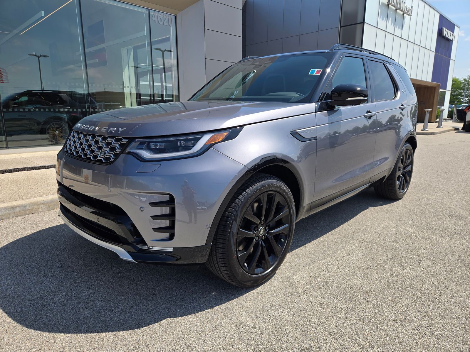 2026 Land Rover Discovery Gemini Edition - Photo 54