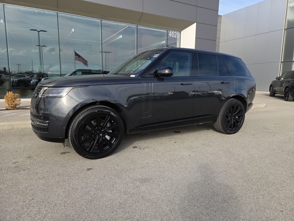 New 2026 Land Rover Range Rover SE 550PS SUV