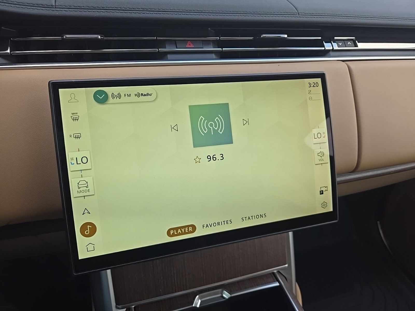 2026 Land Rover Range Rover SE - Photo 55