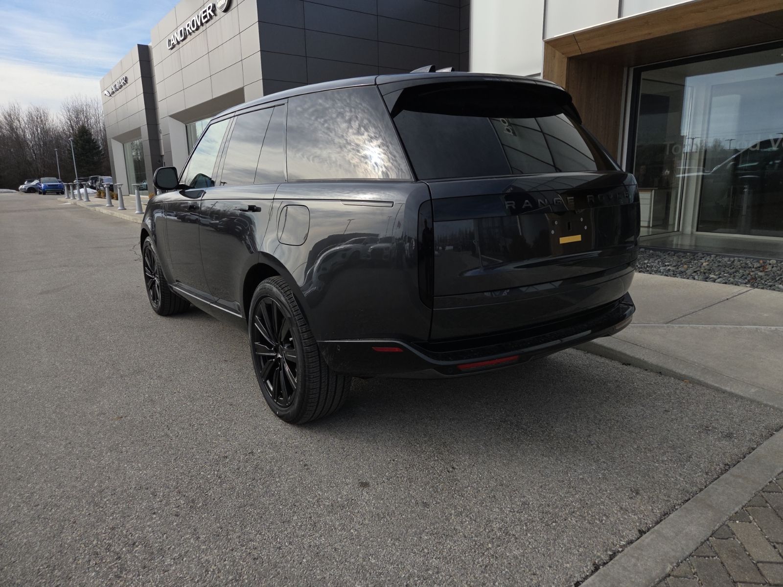 2026 Land Rover Range Rover SE - Photo 7