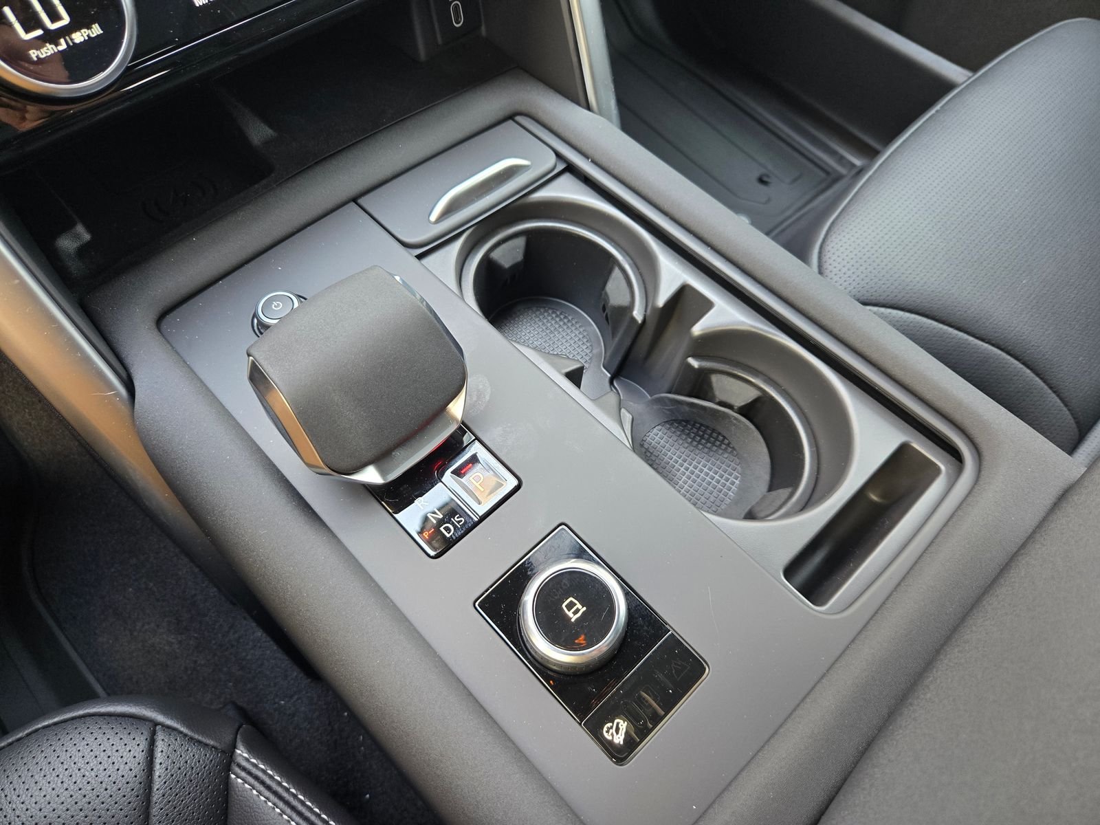 2026 Land Rover Discovery Gemini Edition - Photo 45