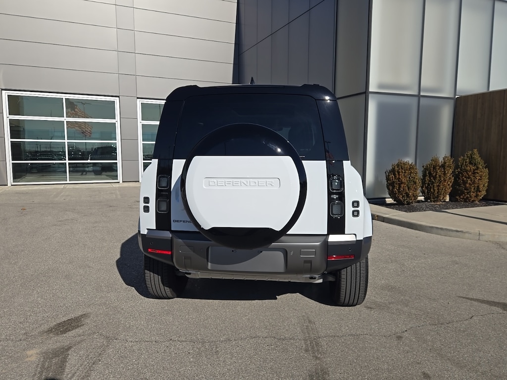 New 2026 Land Rover Defender 110 S 300PS SUV