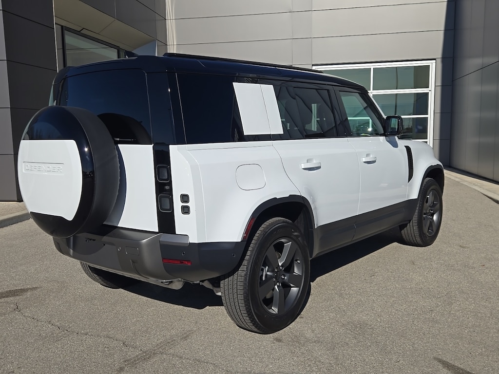 New 2026 Land Rover Defender 110 S 300PS SUV