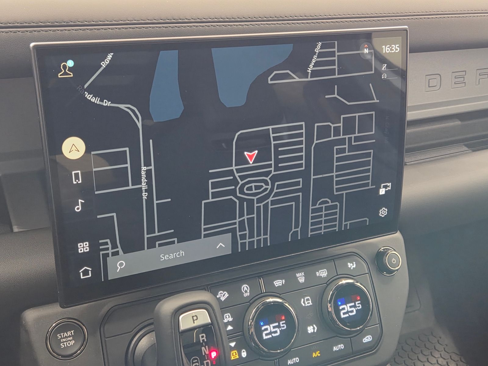 2026 Land Rover Defender OCTA - Photo 40