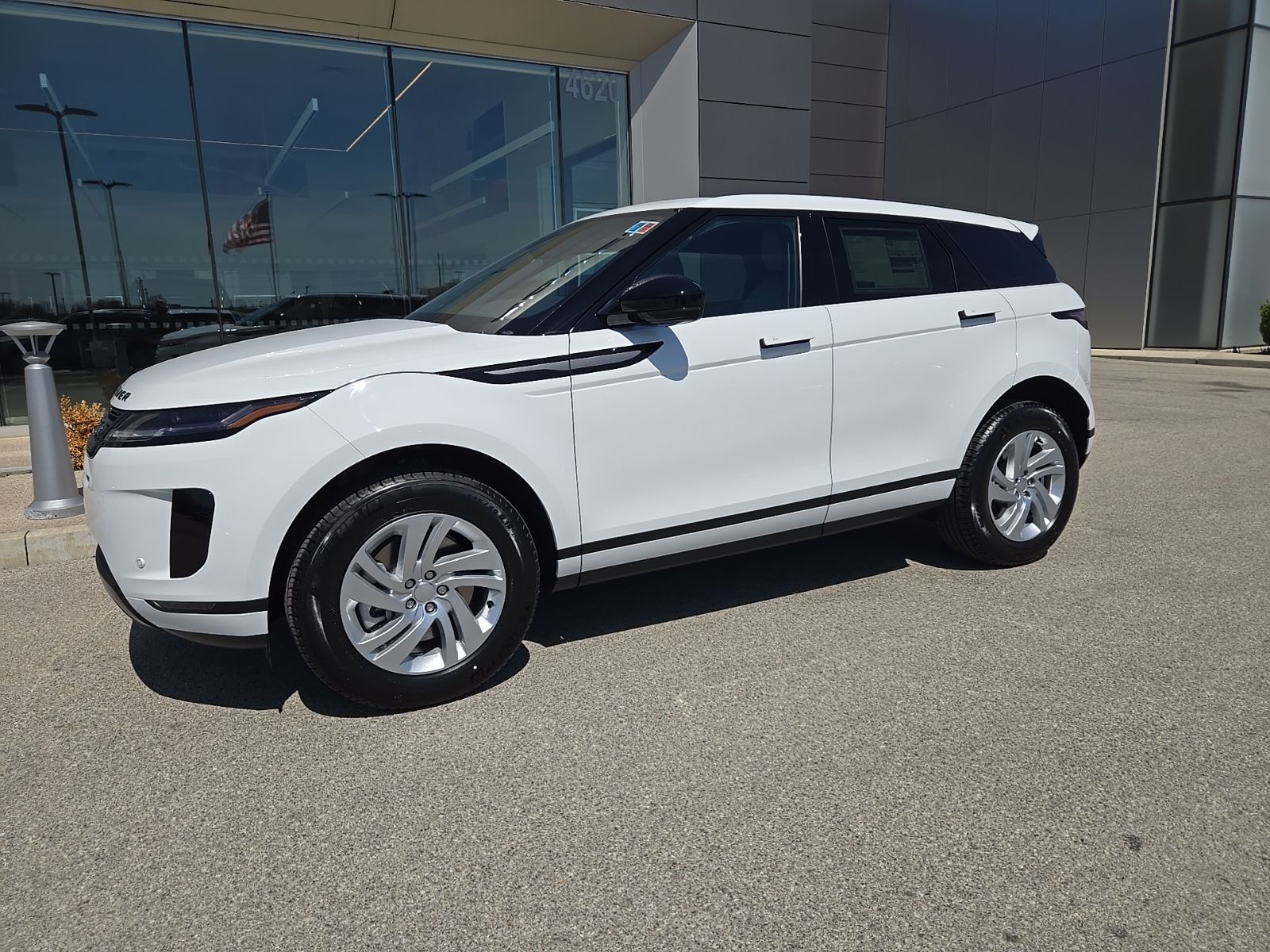 2026 Land Rover Range Rover Evoque S