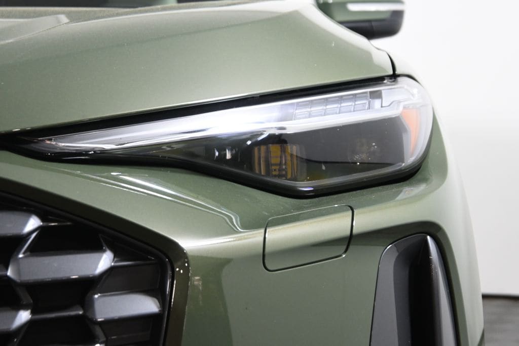 2025 Audi New Q5 Premium Plus - Photo 11