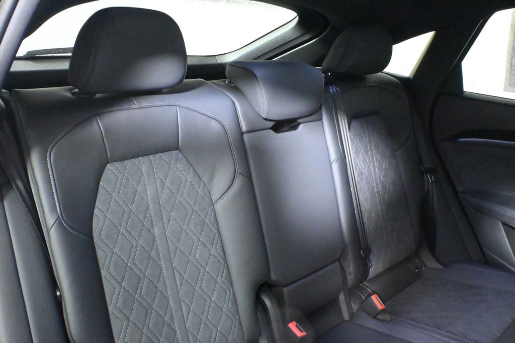 2025 Audi SQ5 Sportback Premium Plus - Photo 35