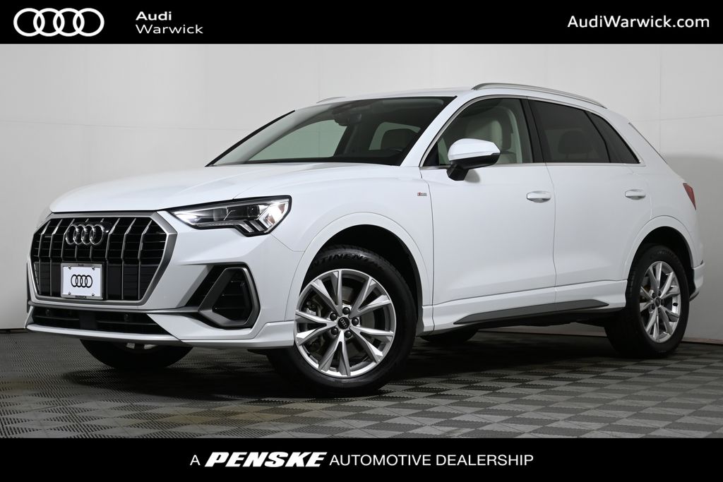 2021 Audi Q3 45 S line Premium