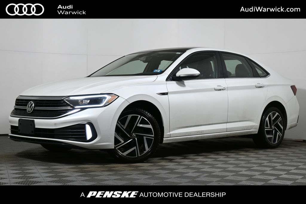 2022 Volkswagen Jetta SEL's photo